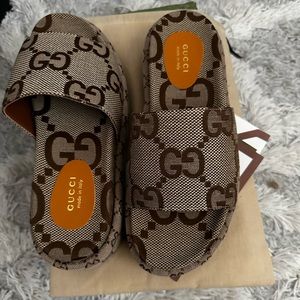 GUCCI GG PM Slides
